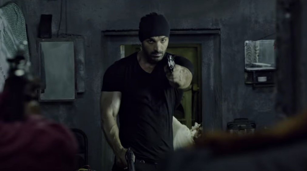 قصة فيلم Rocky Handsome