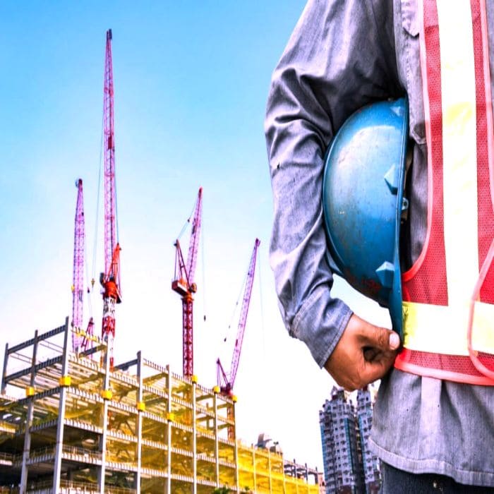 سعت دول مجلس التعاون على استقطاب العمالة الوافدة من أجل ؟ تنفيذ الخطط التنموية، حل مشكلة البطالة، تكوين بيئة متجانسة