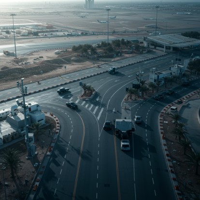 أمن المملكة العربية السعودية مهم للمواطن فقط.
